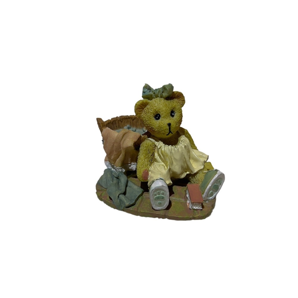 Vintage 1993 Avery Creations Resin Bear Figurine Doing‎ Laundry & Cleaning